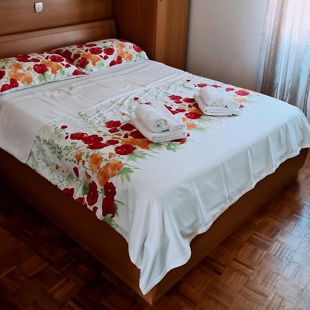 Izola City Center Apartment ภายนอก รูปภาพ