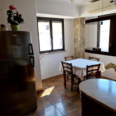 Izola City Center Apartment ภายนอก รูปภาพ
