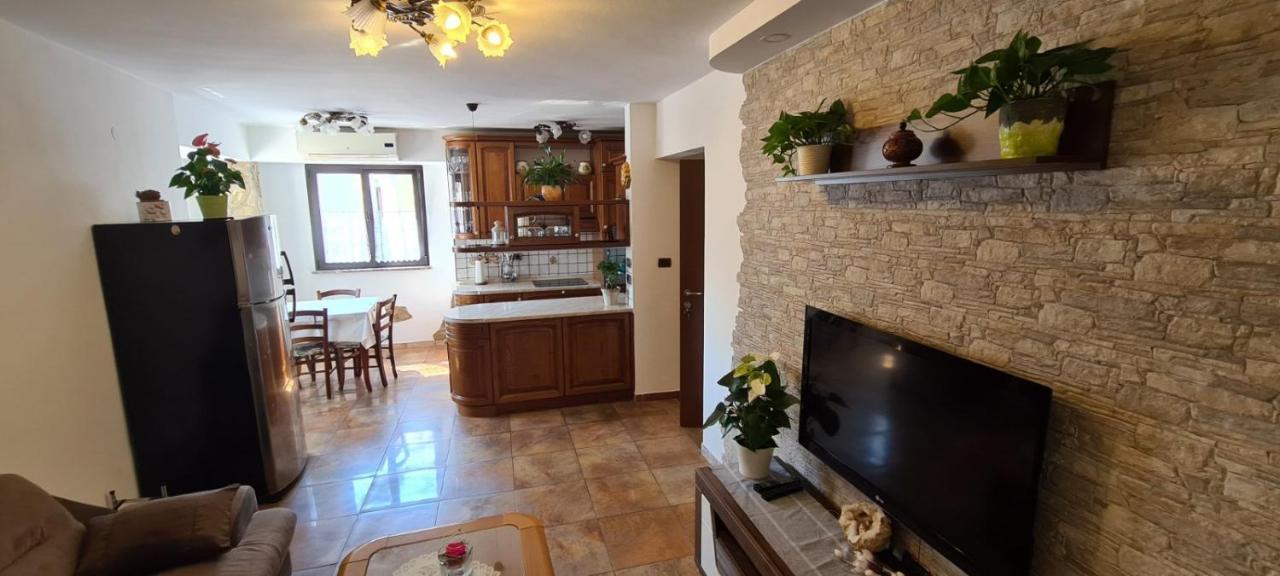 Izola City Center Apartment ภายนอก รูปภาพ