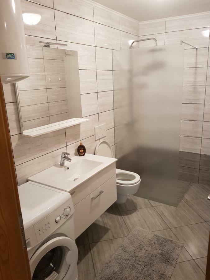 Izola City Center Apartment ภายนอก รูปภาพ
