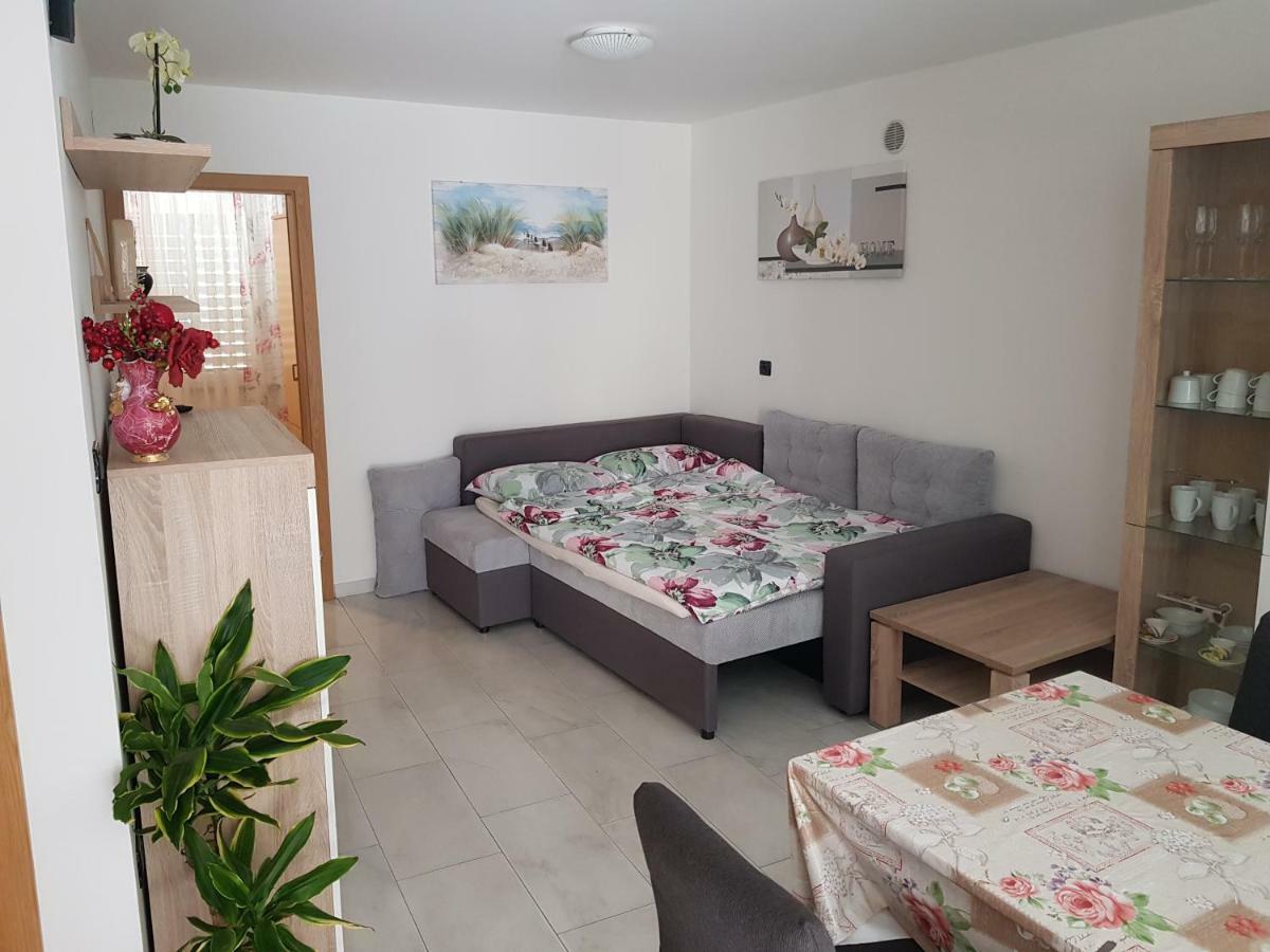 Izola City Center Apartment ภายนอก รูปภาพ
